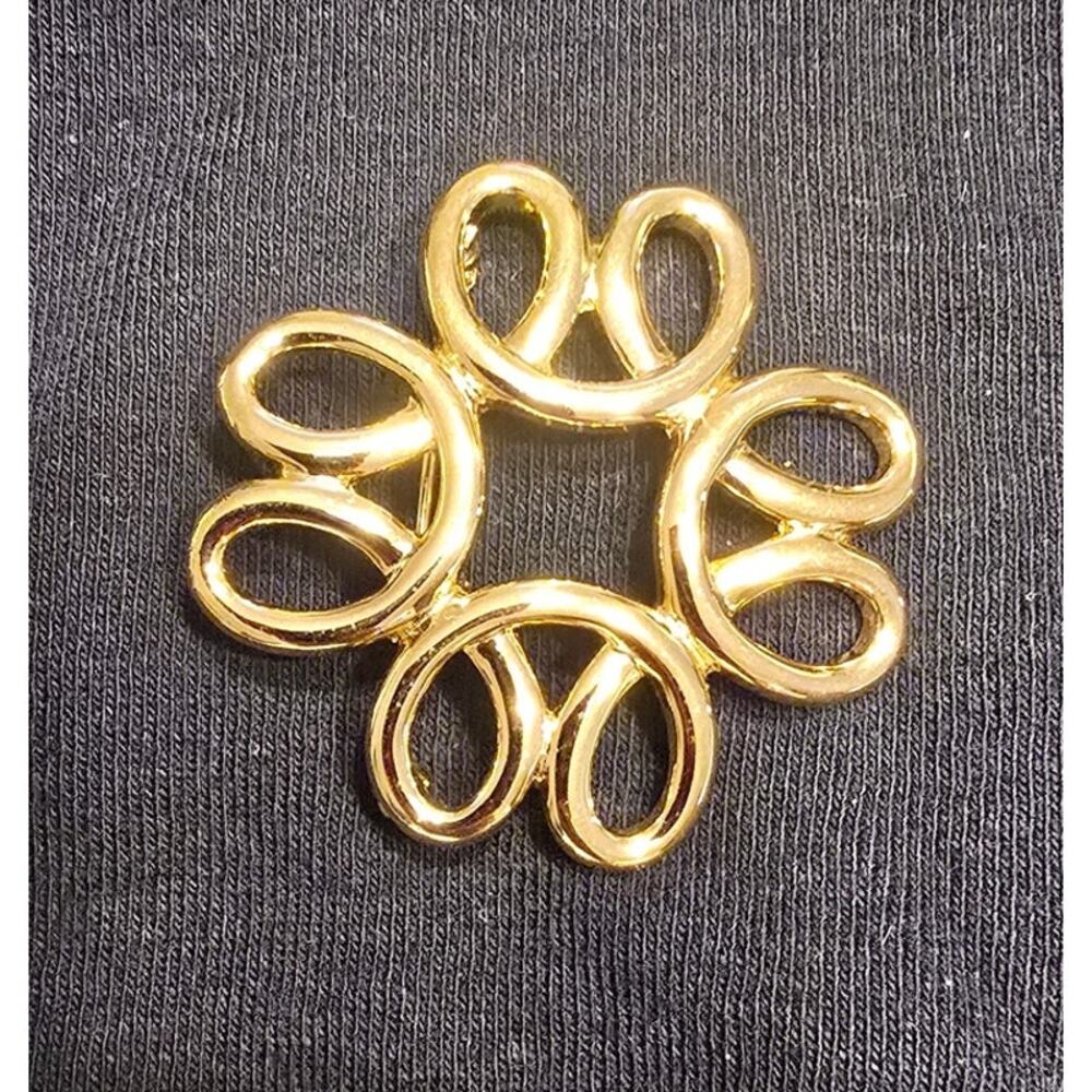 Vintage 1980s  Golden Swirl shape brooch